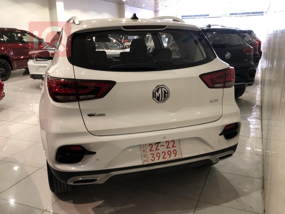 MG ZS